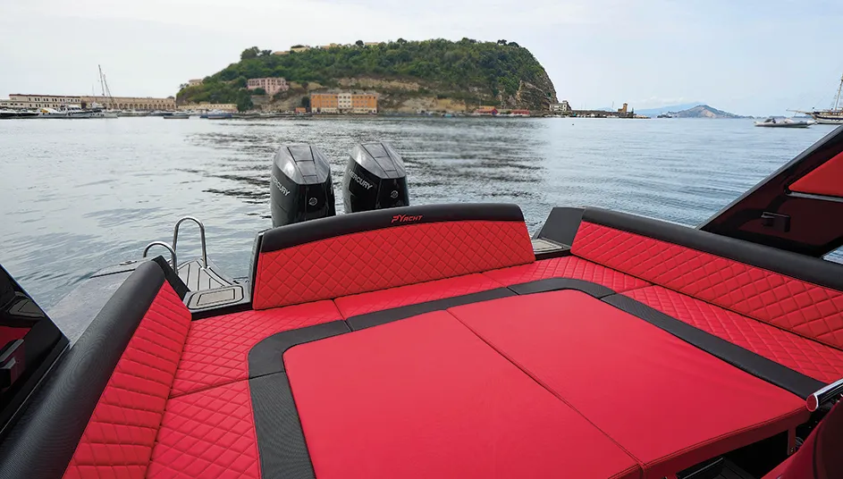 py-yacht-gommone-py100xl-hard-top