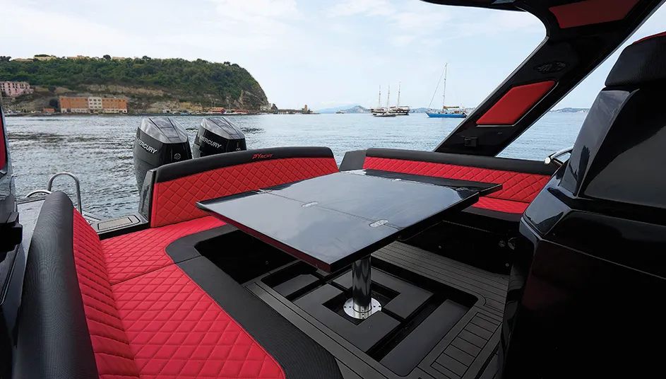 py-yacht-gommone-py100xl-hard-top