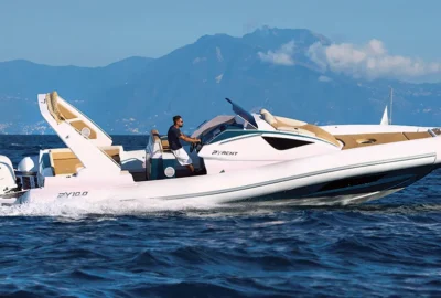py-yacht-gommone-py10-cabin