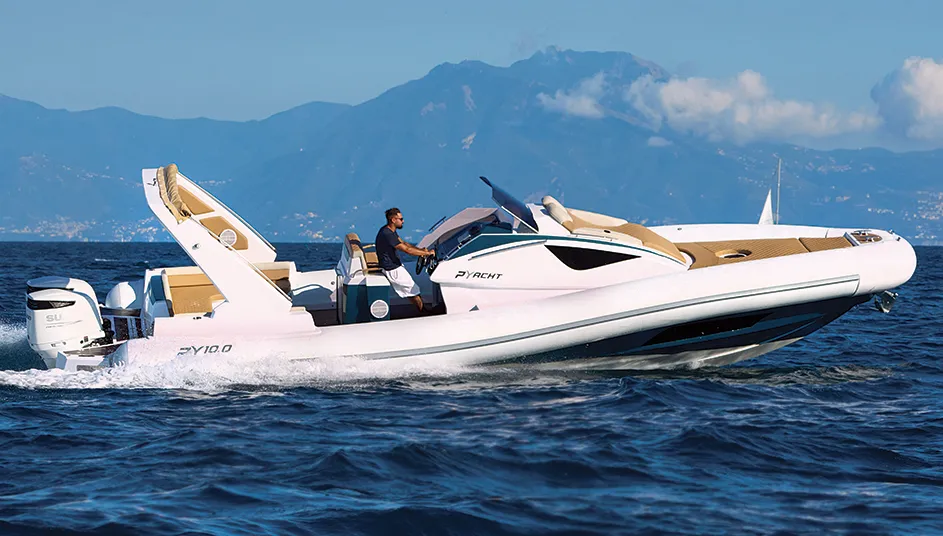 py-yacht-py10-cabin-new-2 py-yacht-gommone-py10-cabin