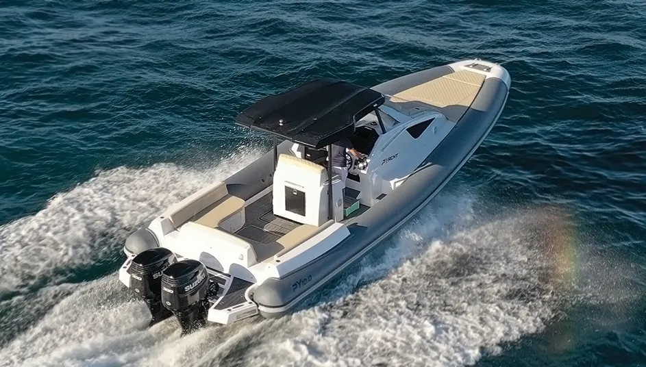 py-yacht-gommone-py10-cabin t-top