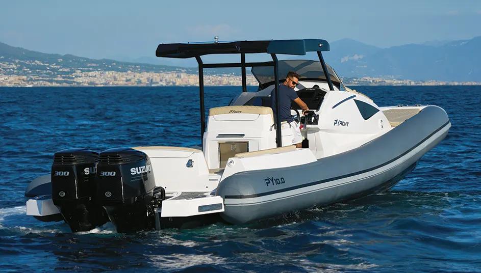 py-yacht-gommone-py10-cabin t-top