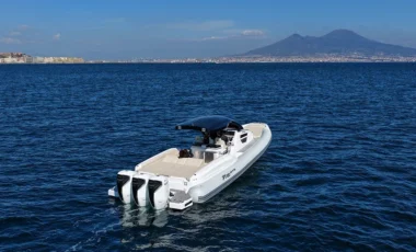 gommoni-pyacht-py120gts-drone-6